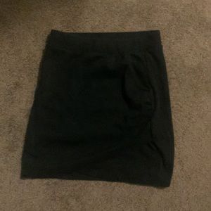 Black hem skirt